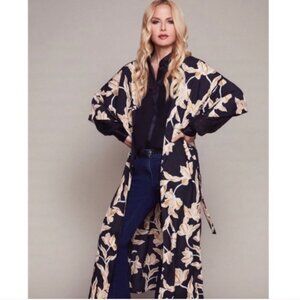 Maison Du Soir kimono style luxe robe Size S-M